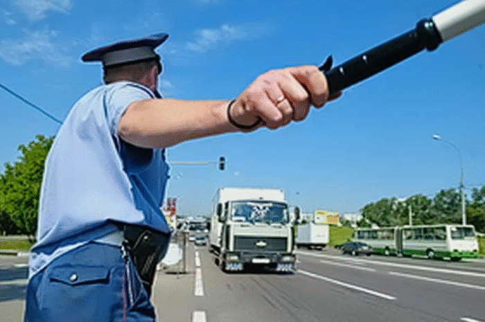 Что делать, если вас остановили за перегруз автомобиля в 2025 году